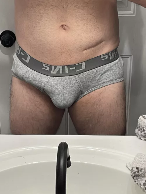 Been wearing briefs a lot more by bordguy87