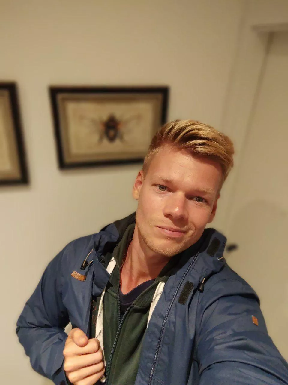 Bring joy to the people around YOU! 🌈😊🌍 What is happiness for you? 🌍 posted by WorldAdventuresWA