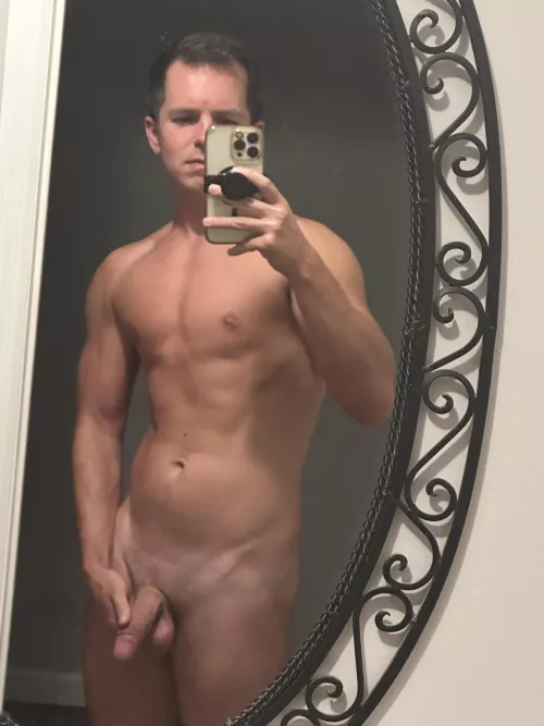 Dat tanline lol by McCarey