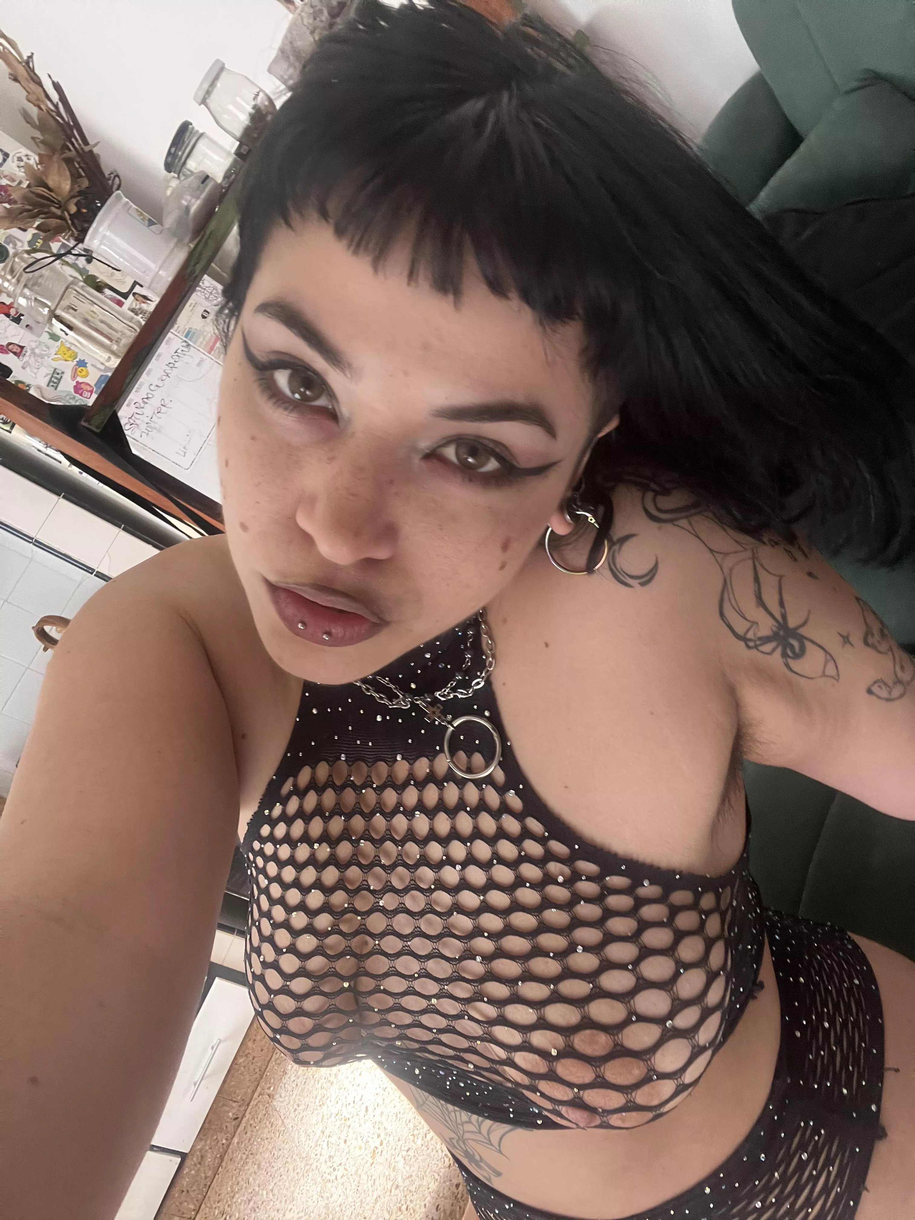 Don't be afraid to let loose, baby. The wild side of me is just dying to play with yours  posted by heyitsmika