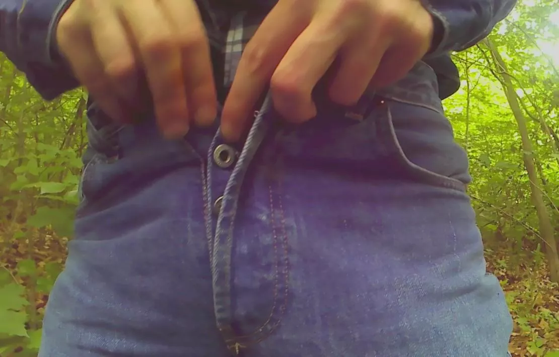 finally alone posted by Jeansboybug