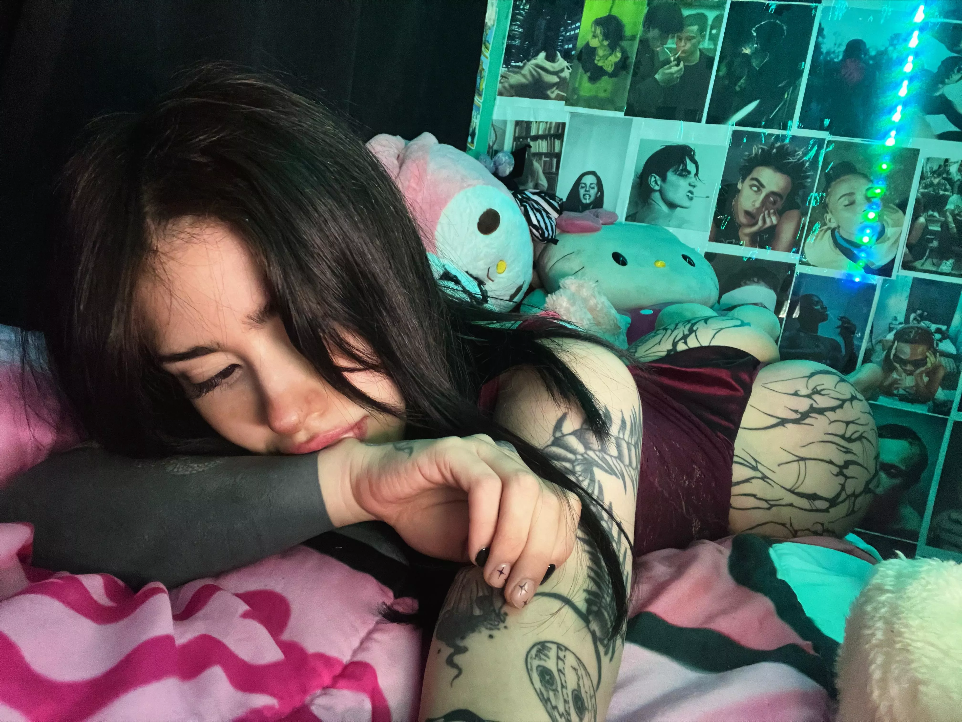 I wonder how long you’d last with a body like mine posted by yourmysticmuse