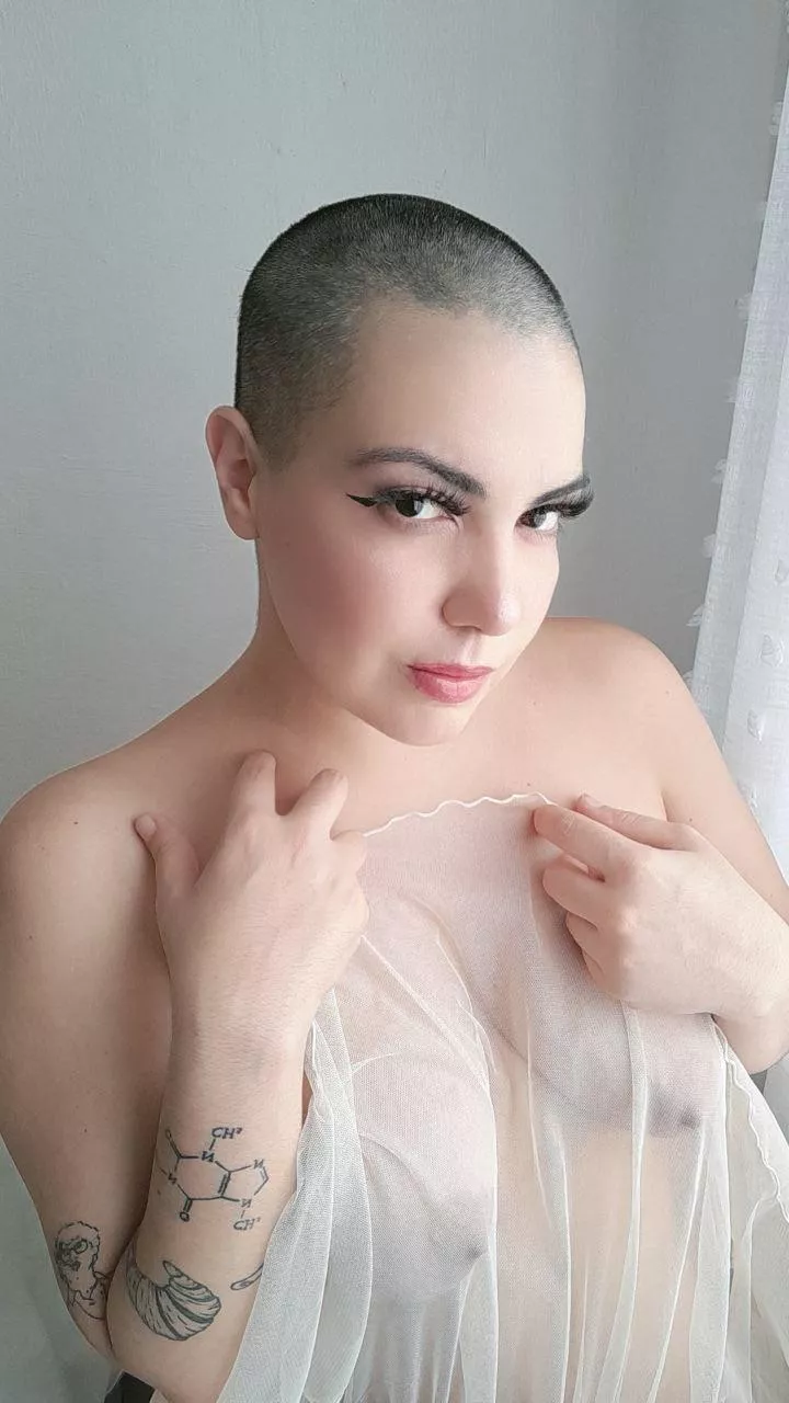 It's too short, but I love it, and you? 🫶 posted by cherrypieok