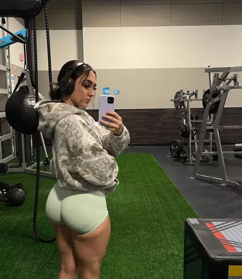 Madie  by lethalfoodie_15