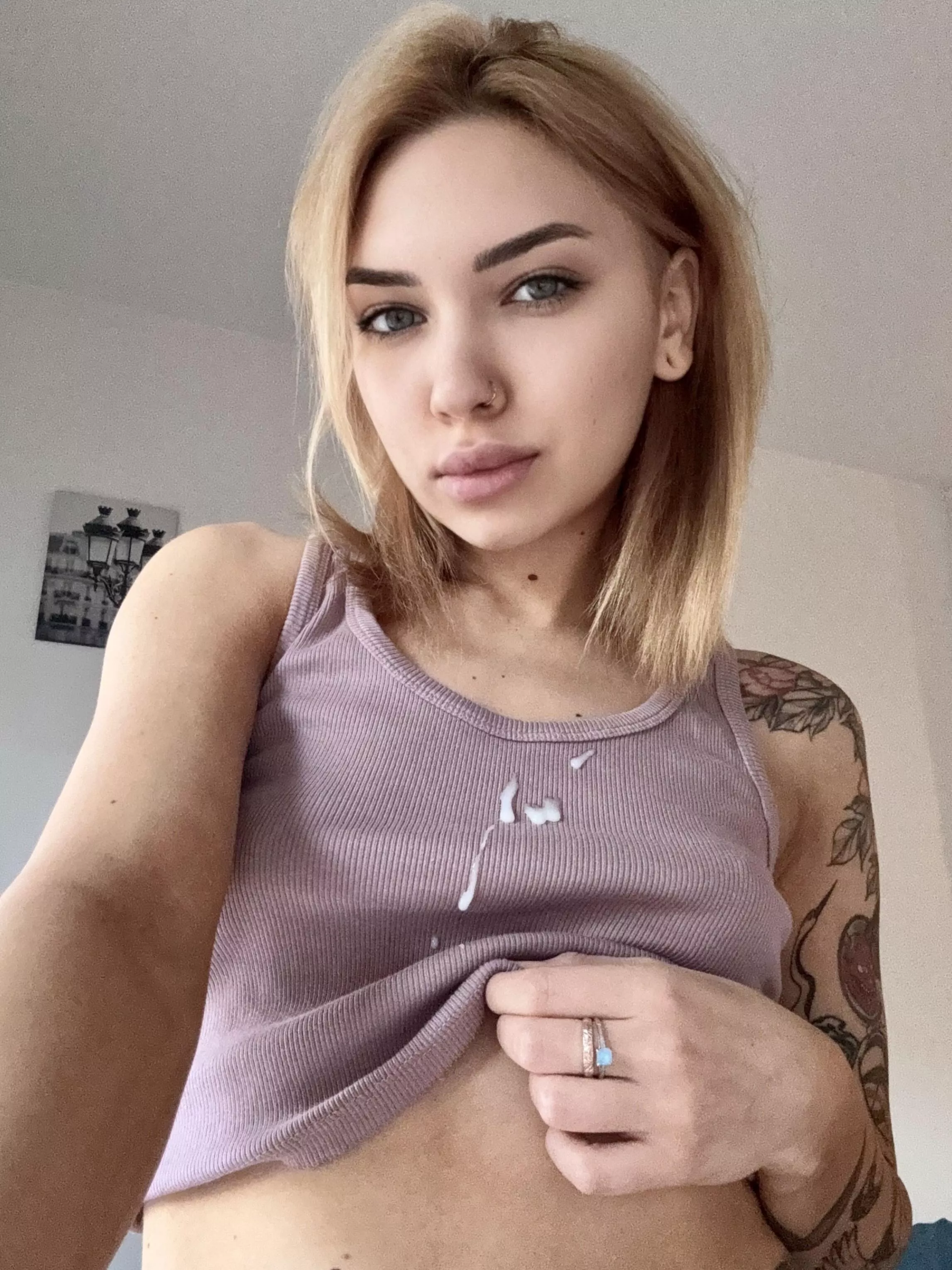 My clothes speak for me — you can’t hide those drops of cum posted by SilverMoonLi