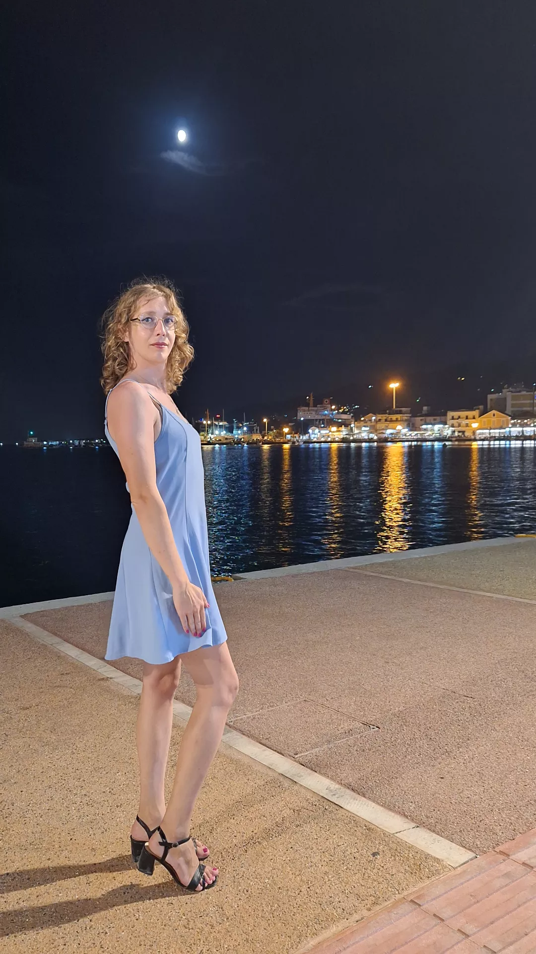 Night walk posted by Bimbo_Marta