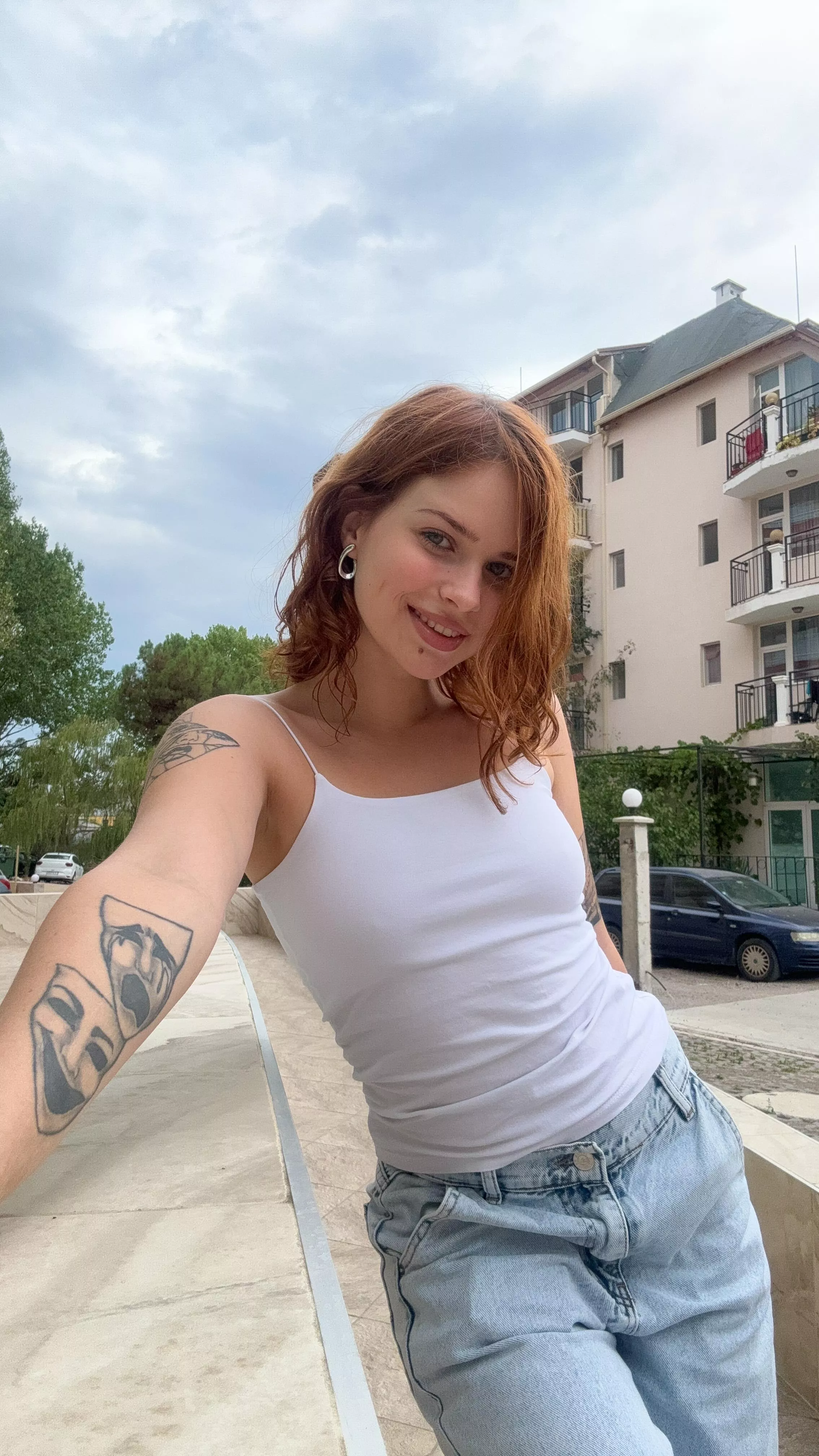 No bra no problems 😛 posted by justbbyri