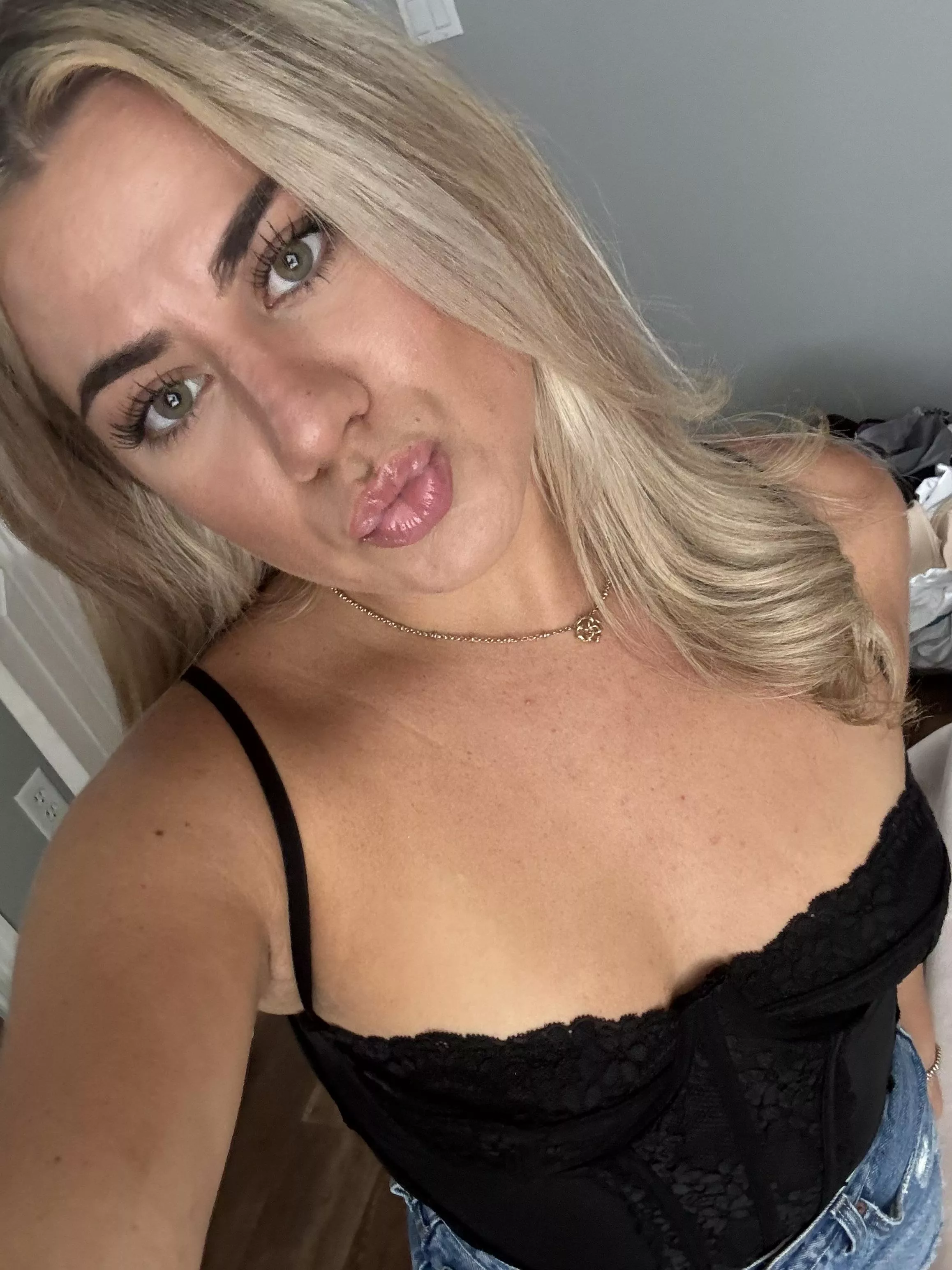 Sophistication is the ultimate accessory posted by Flat-Painting-4970