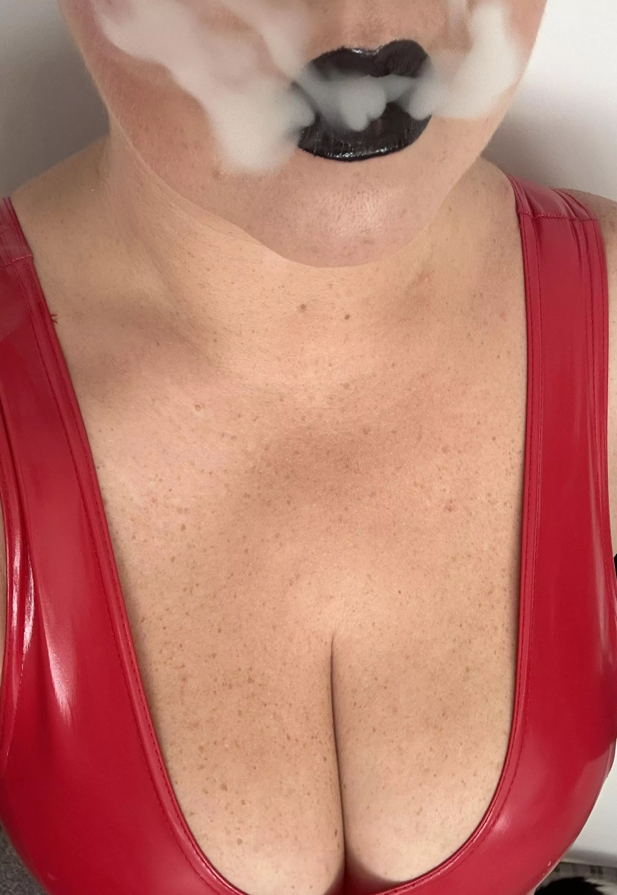 The black lipstick hits differently 🖤🚬 posted by MistressErinys0