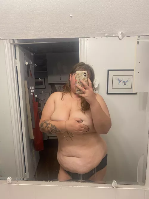 This body is too sexy to get so little  by Independent-Bit-3798