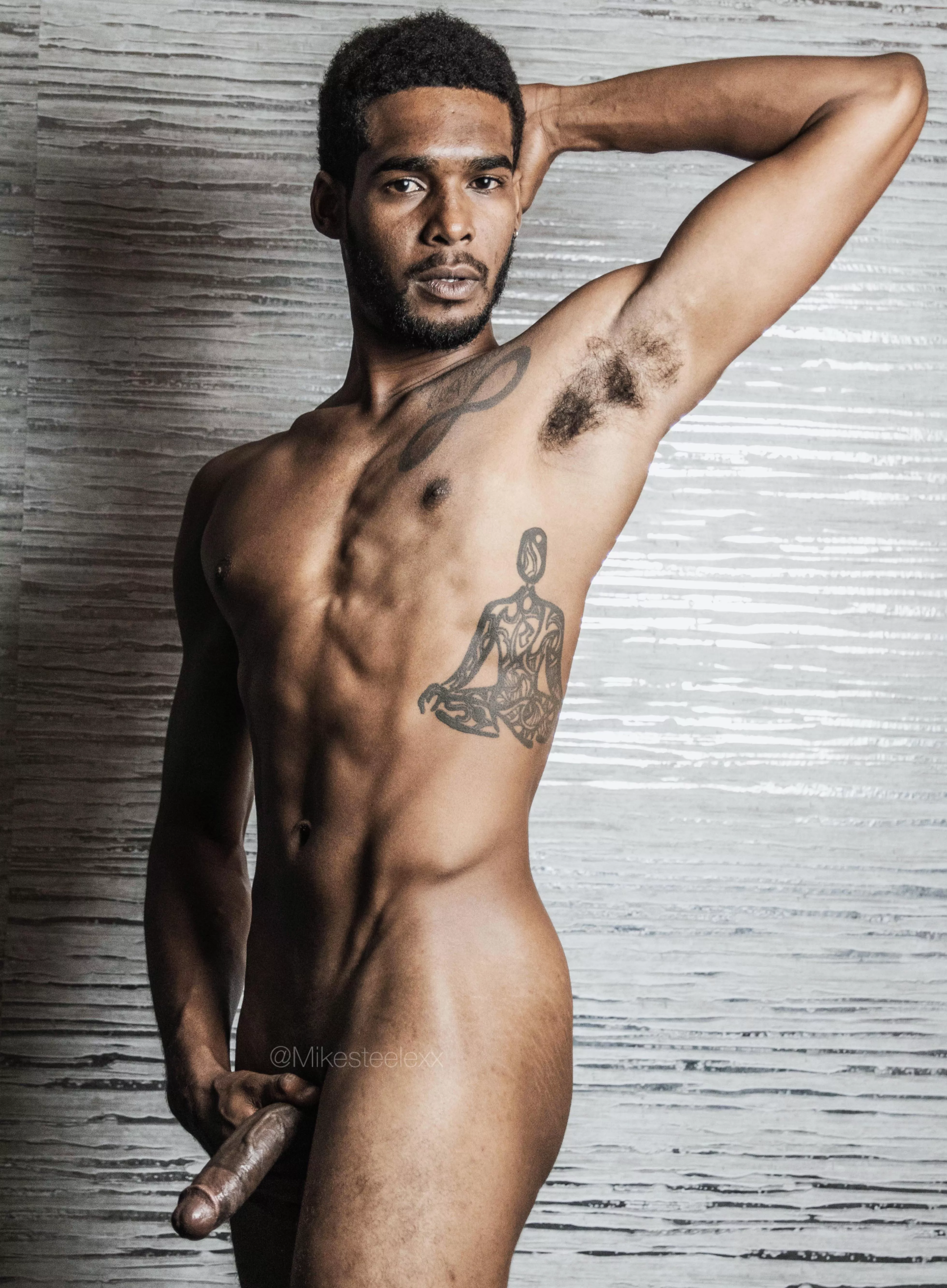 Veiny cut cock for your use  posted by MikeSteelexx