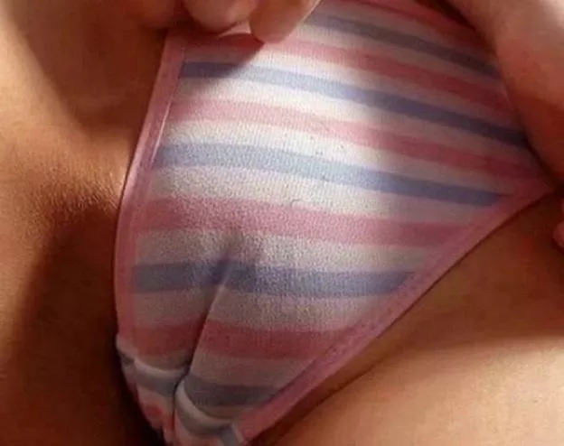 26f - Bored and alone in the office today..... posted by Agreeable-Coyote6142