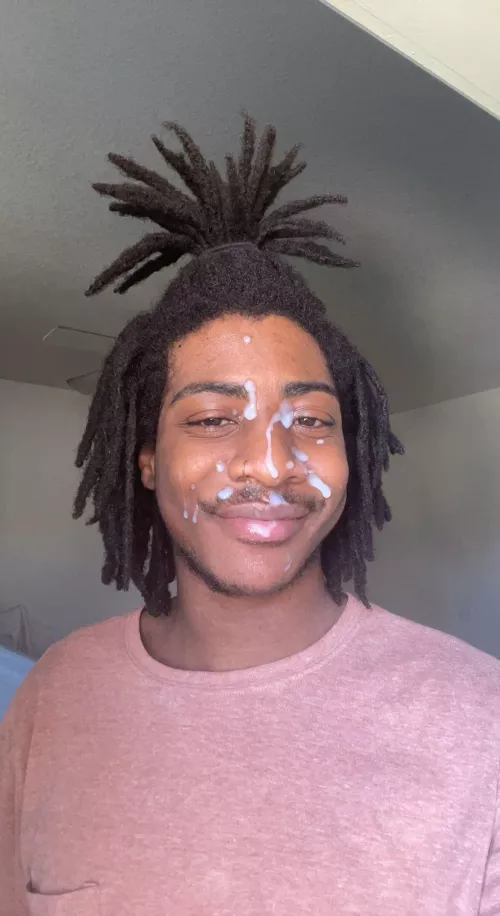 Any CUMpliments ?  by FacialKing__