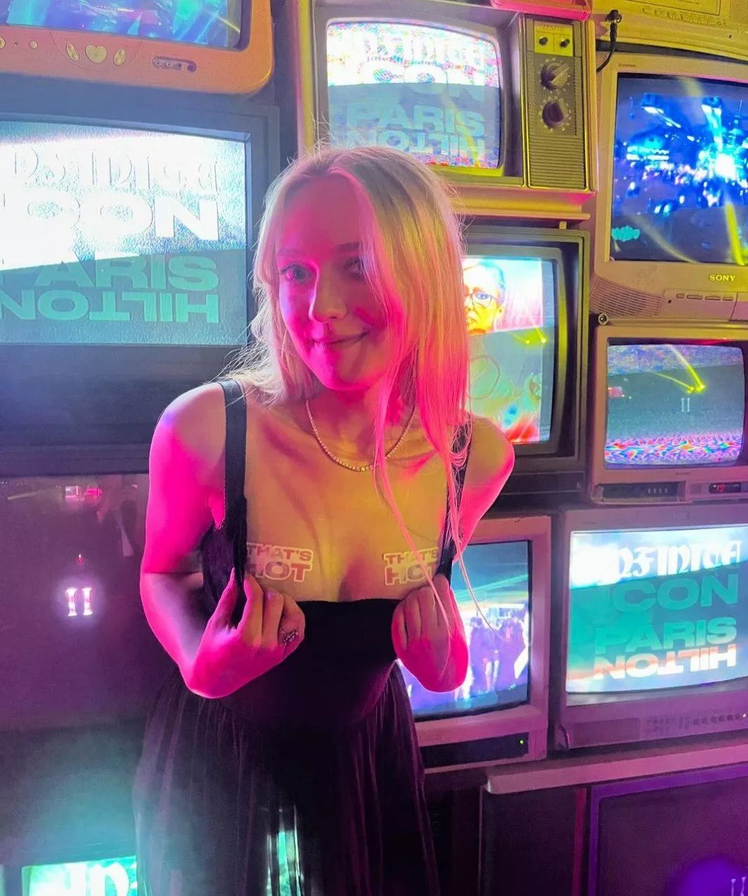 Dakota fanning  posted by DisastrousCod2884