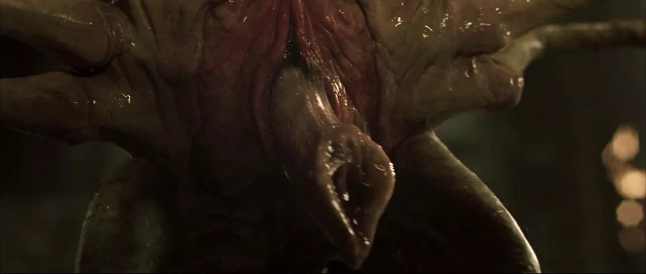 Does anyone make a dildo based off of the facehuggers proboscis?  posted by PM-ME-YOUR-FAKETITS