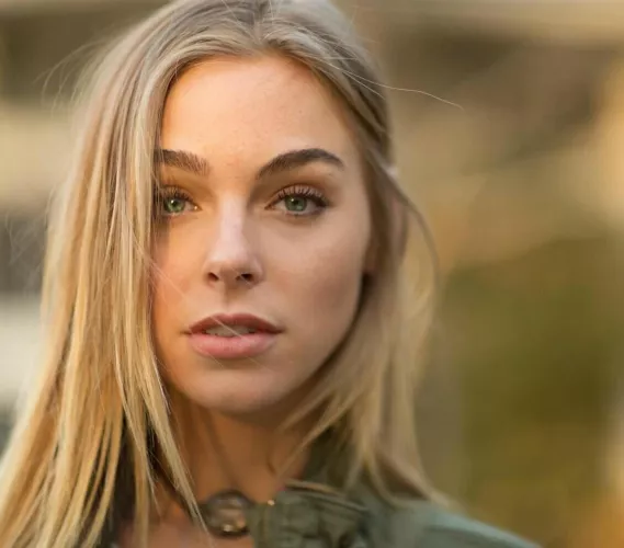 Elizabeth Turner by qwer5r