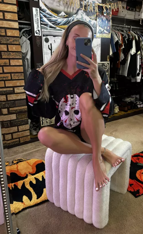 Fresh pedi time to worship (; [oc]  by H0rrorBabyXxX