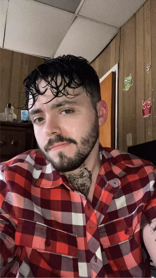 Got dressed up for no reason and took myself out on a date 🥰 sending ❤️❤️ by softyserve69