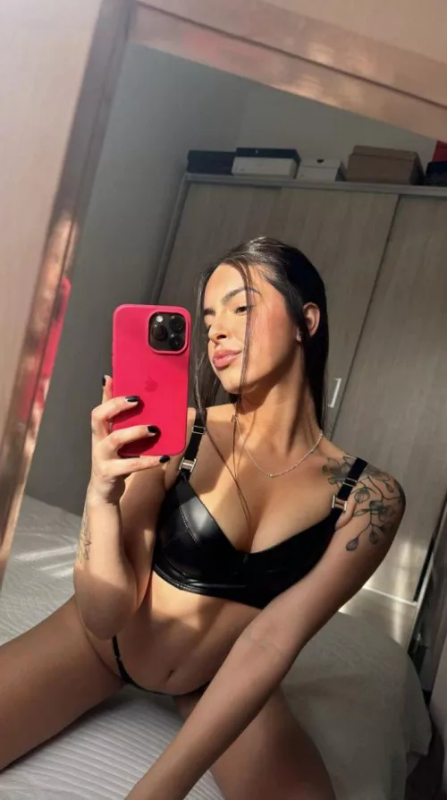 i hope i'll be popular in college by MrCleansBleach