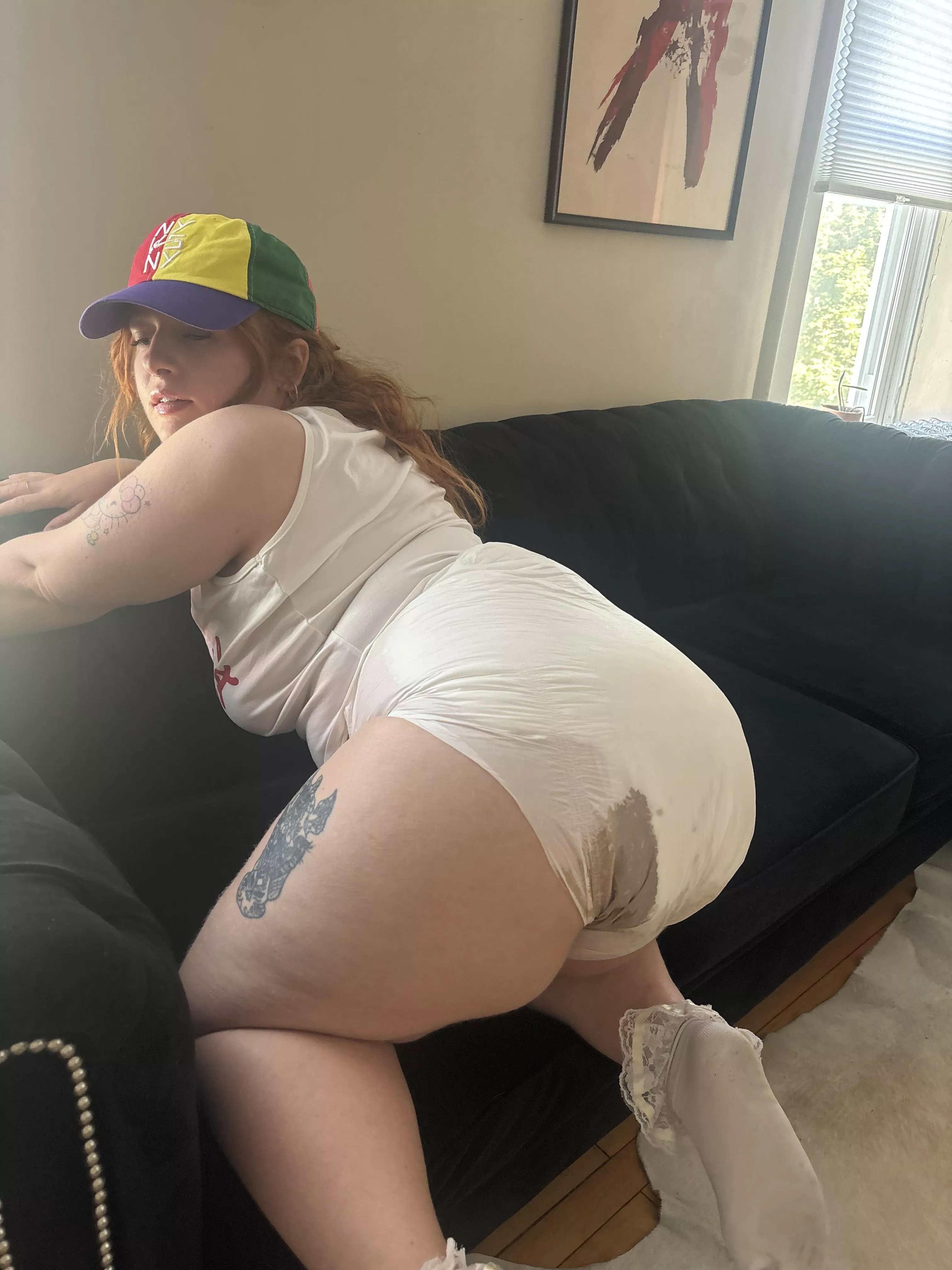 Messy girl 😇  posted by figyourfigs