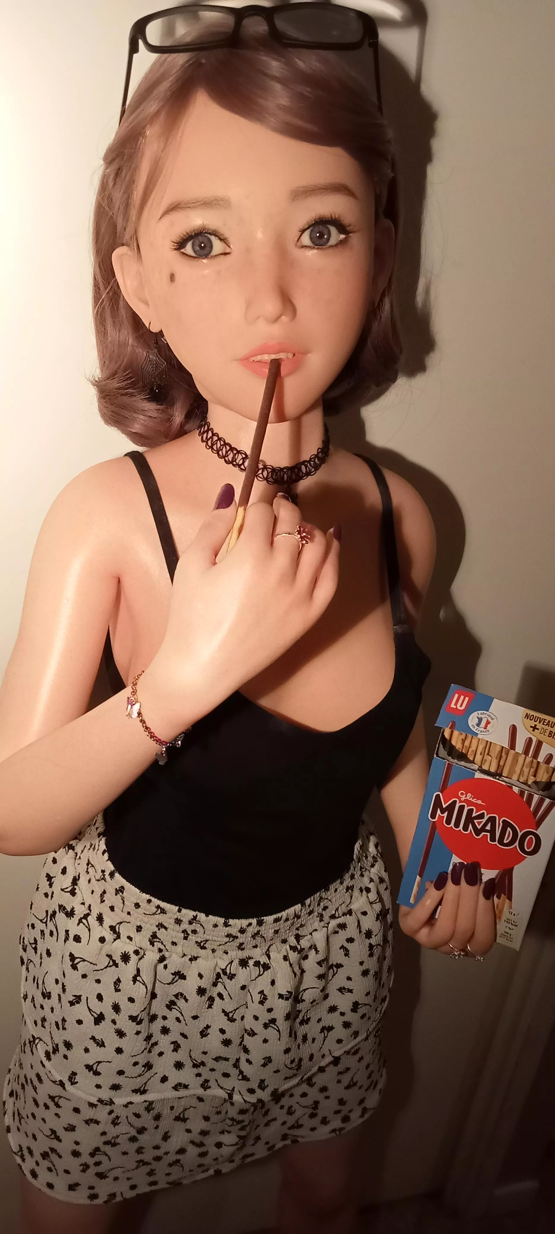 Mikado ? No it's all for me ! :p posted by Ysatis-lovedoll