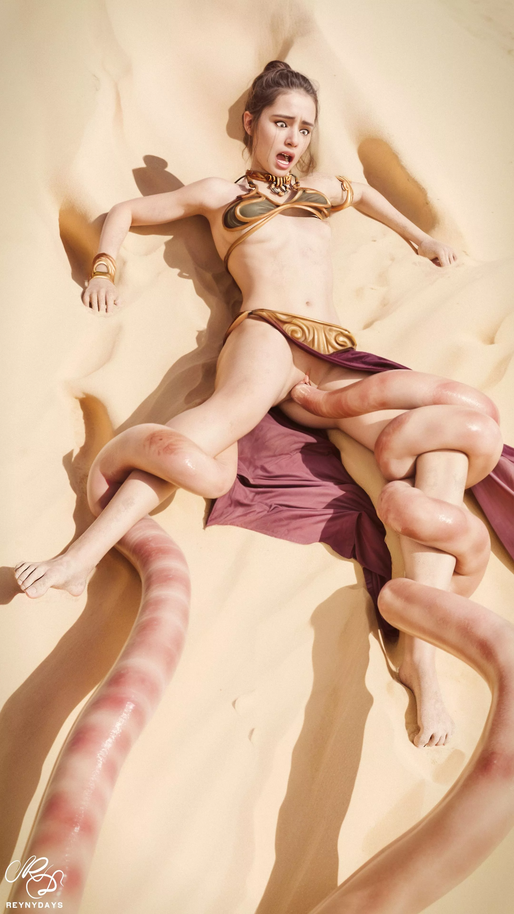 Rey dragged into the Sarlacc (ReynyDays) posted by ReynyDaysSFM