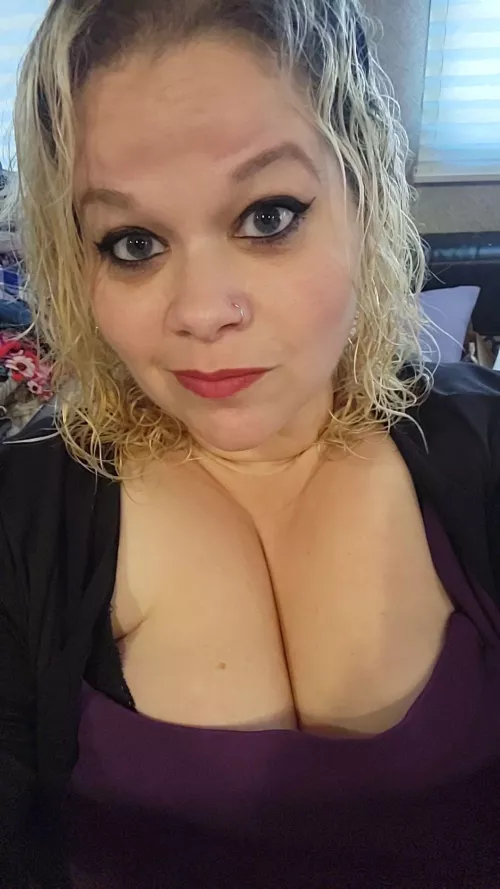 Wet hair, don’t care.  by AffectionateTruck262