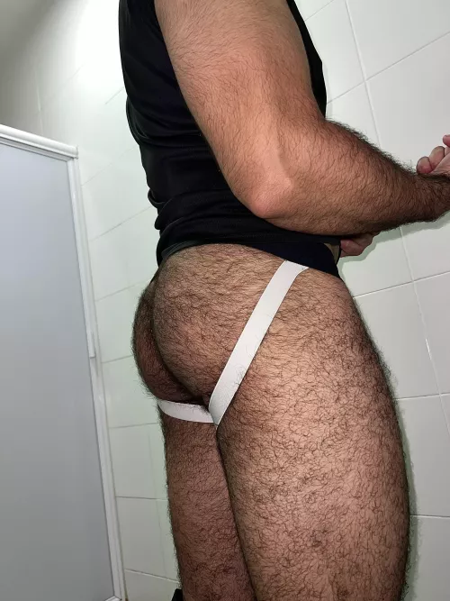 Who's down for some rimming? by adknossos