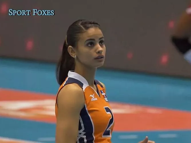 Winifer Fernandez by YongWeddle