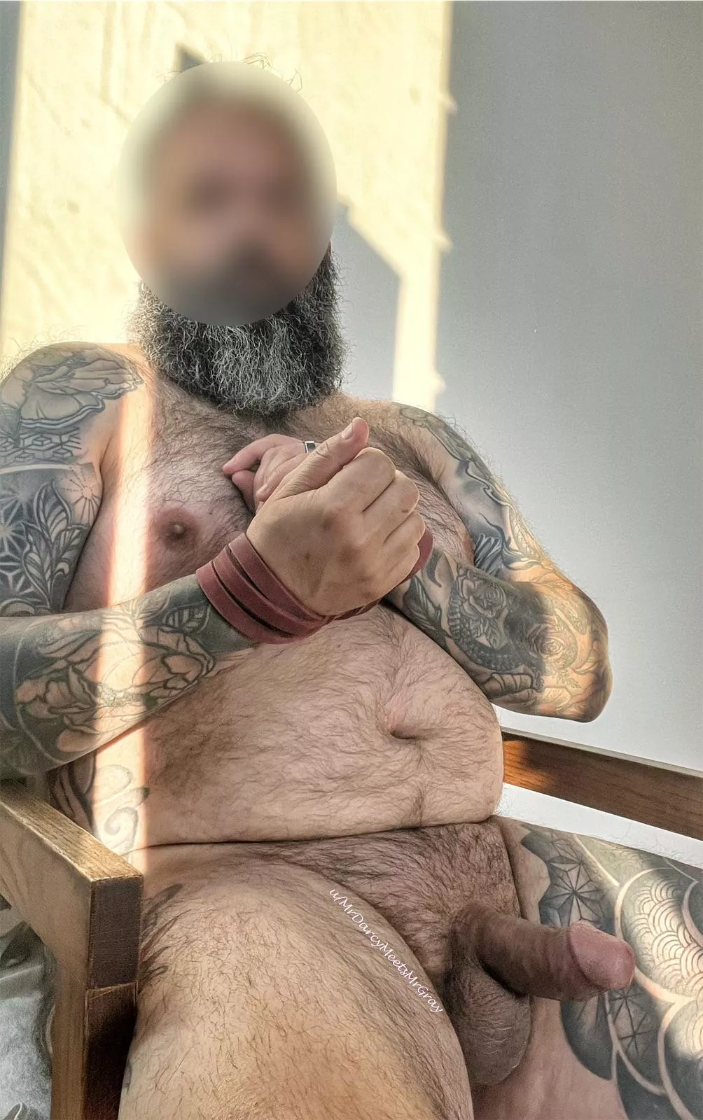 Would help me or use me (57) [m4f] str8 posted by MrDarcyMeetsMrGray