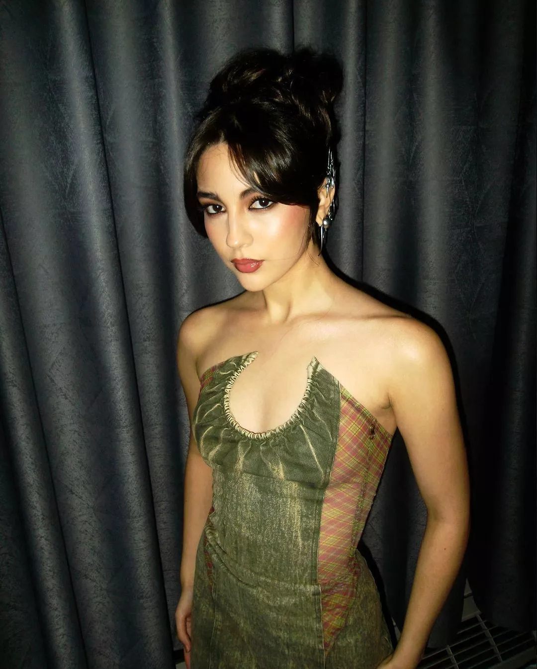 Alejandra Villarreal posted by 1leggedpuppy