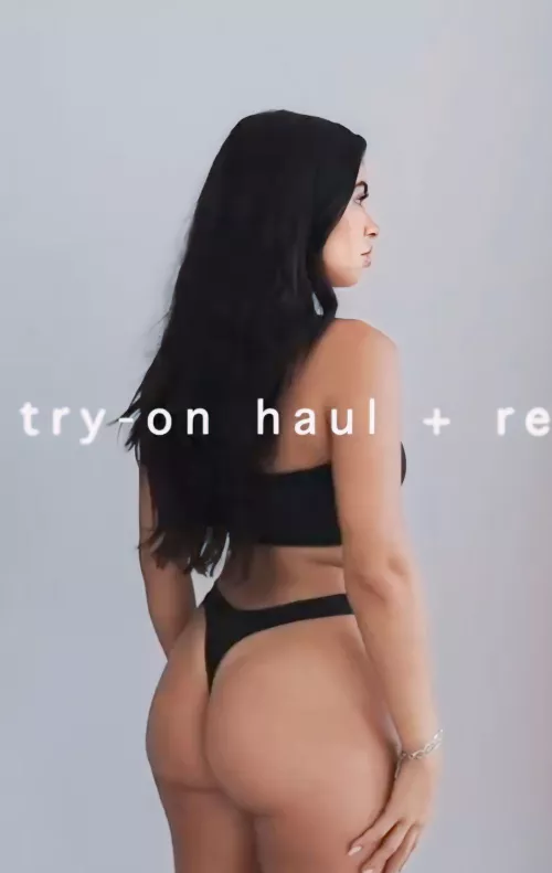 Amanda Pulitano  by Lolipogger