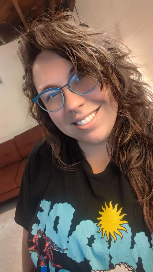 Crazy post-shower hair! by autumn_winters_of