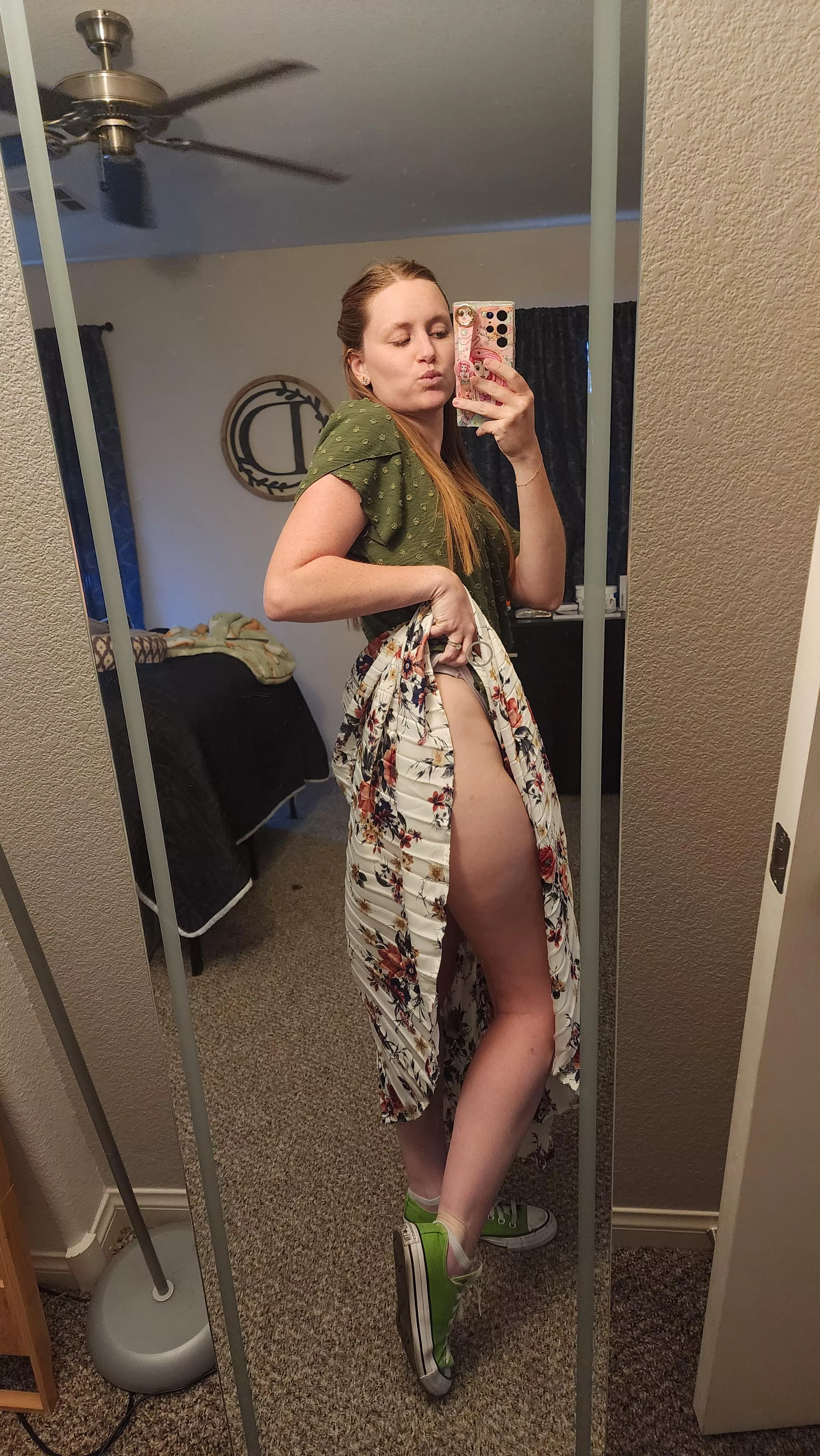 Feeling her teacher self posted by Cissnei23