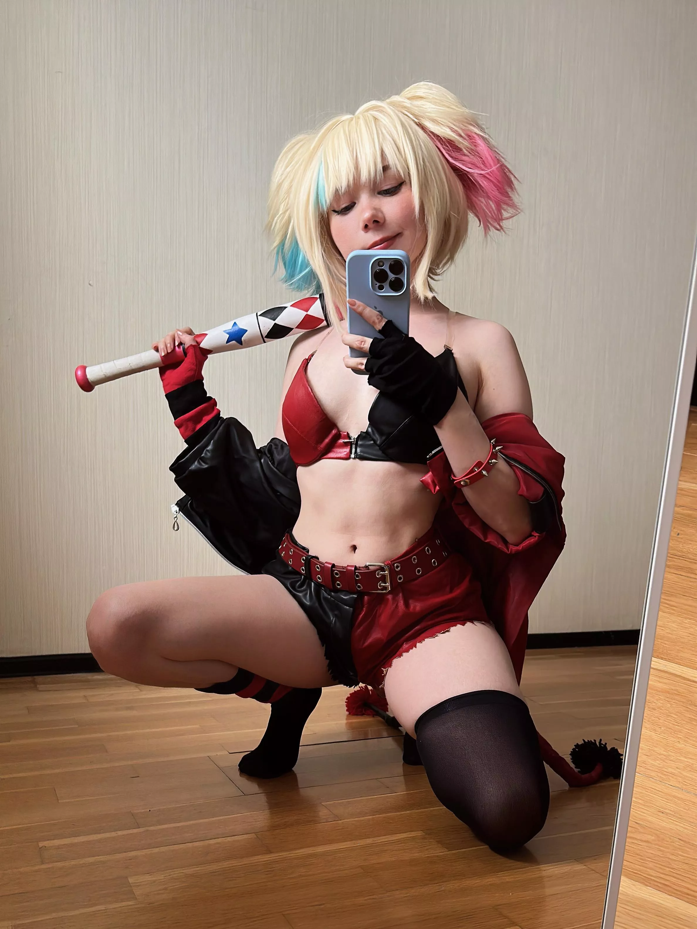 Harley Quinn by Tanuki_tyan
 posted by tanuki_tyan