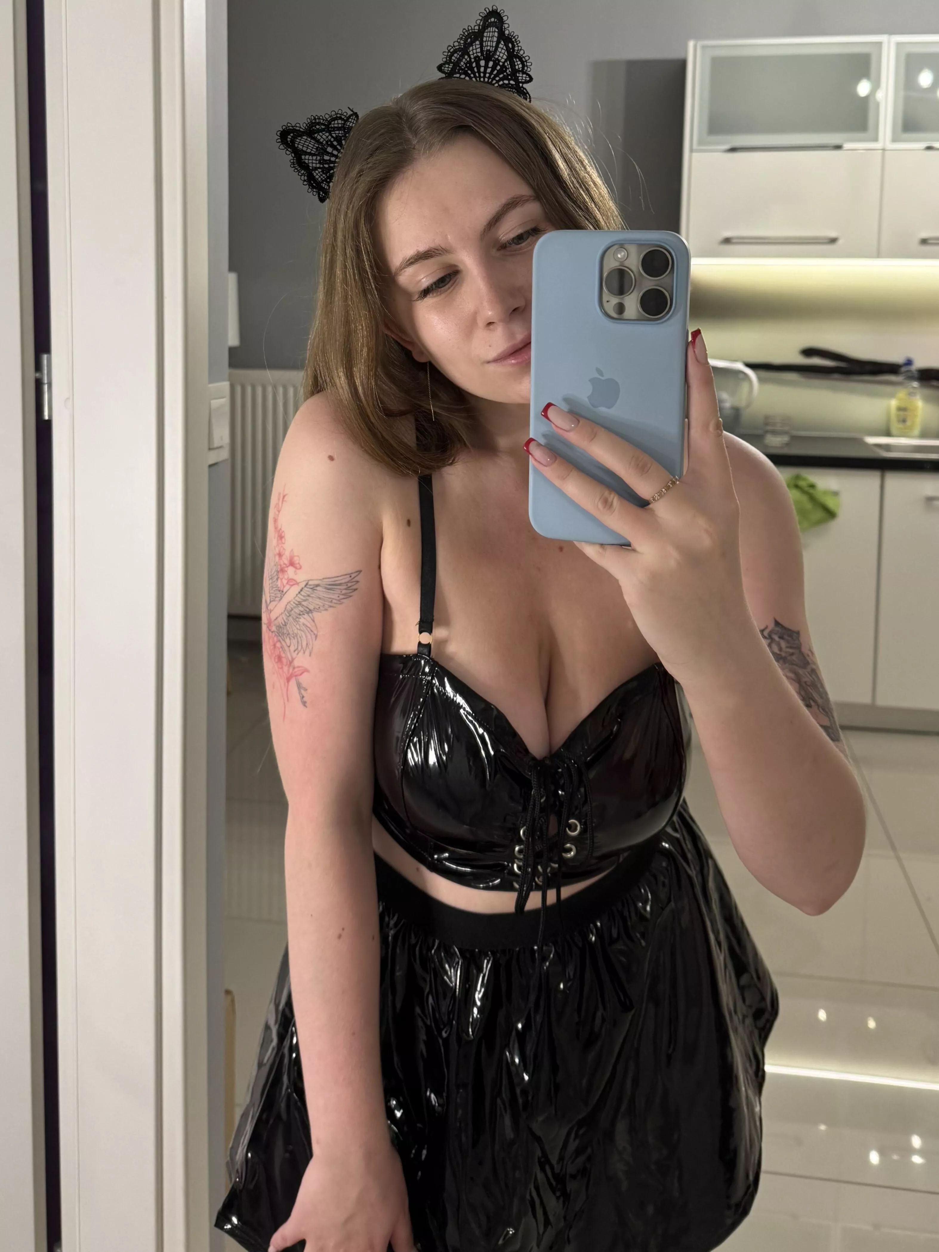 Hot Play with My Ample Cleavage posted by ElizaGoody