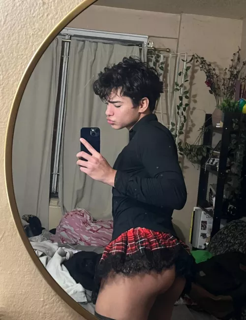 How would you use me first?💞💋 by Fruity-patootie7859