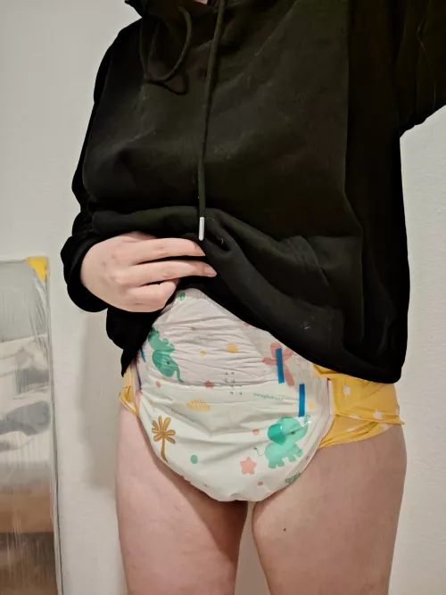 I have two wolves inside me🙈 by littleonie