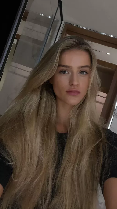 Ichelle Streekstra by sagar9175