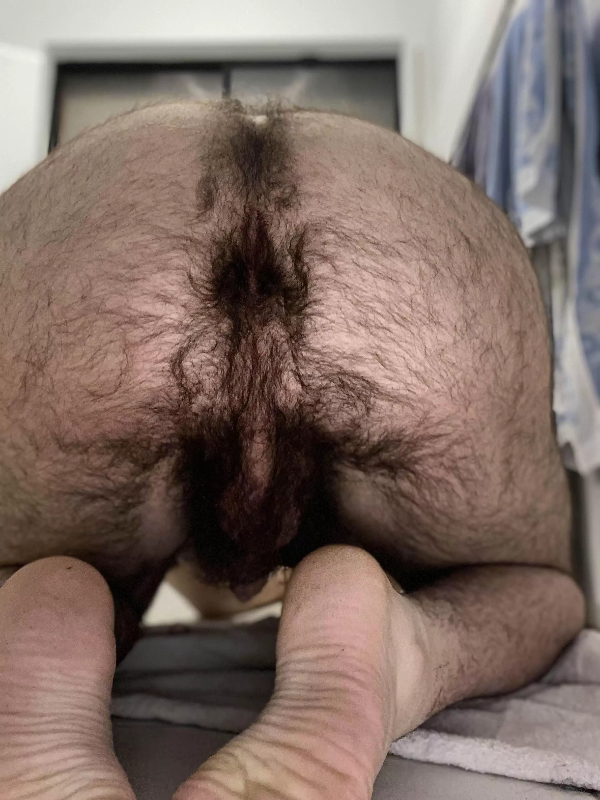 Is it inviting?🙈 posted by IndeedYoungSir