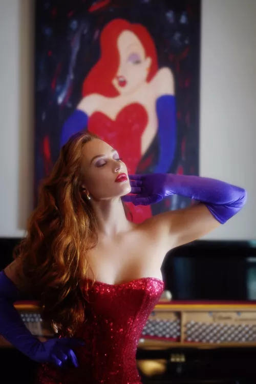 Sarah Gibson by BinkyStalls