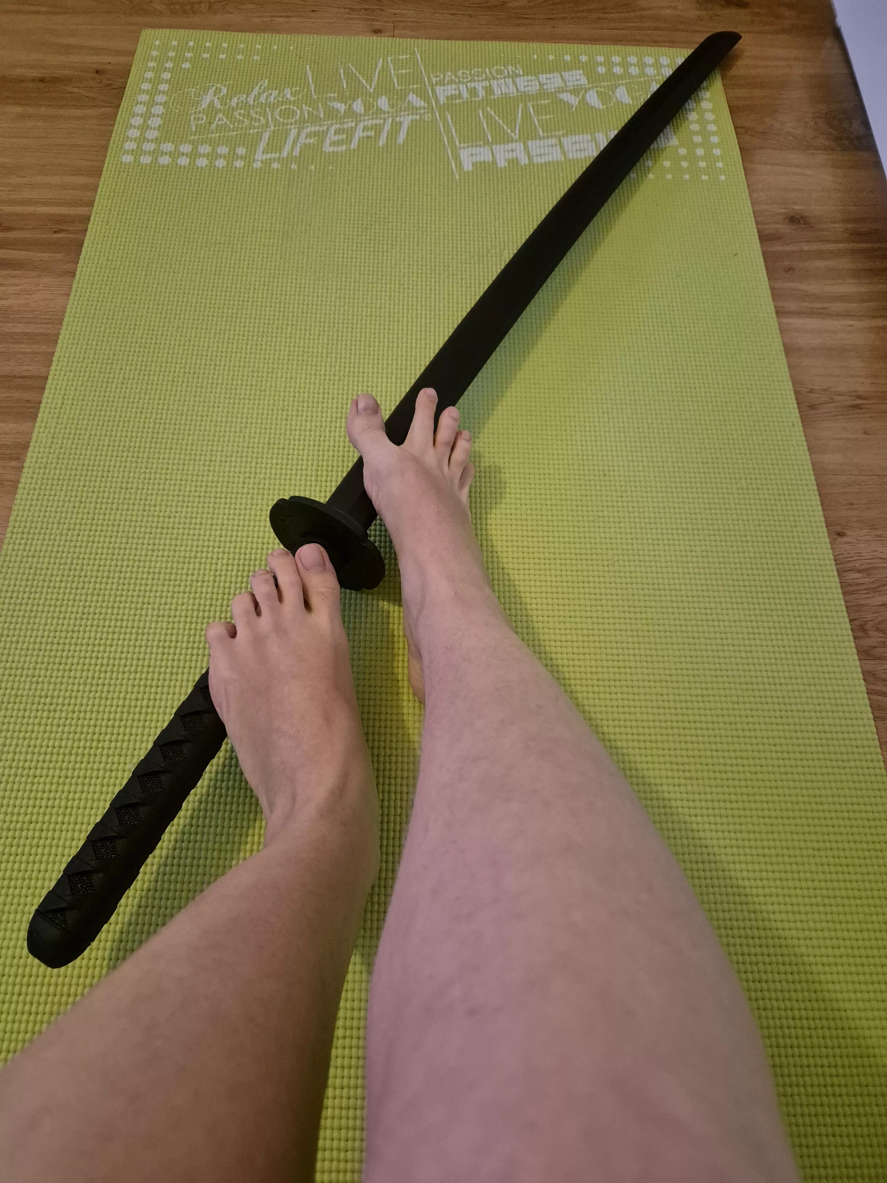 Trying a new composition  posted by BlackCat_Official