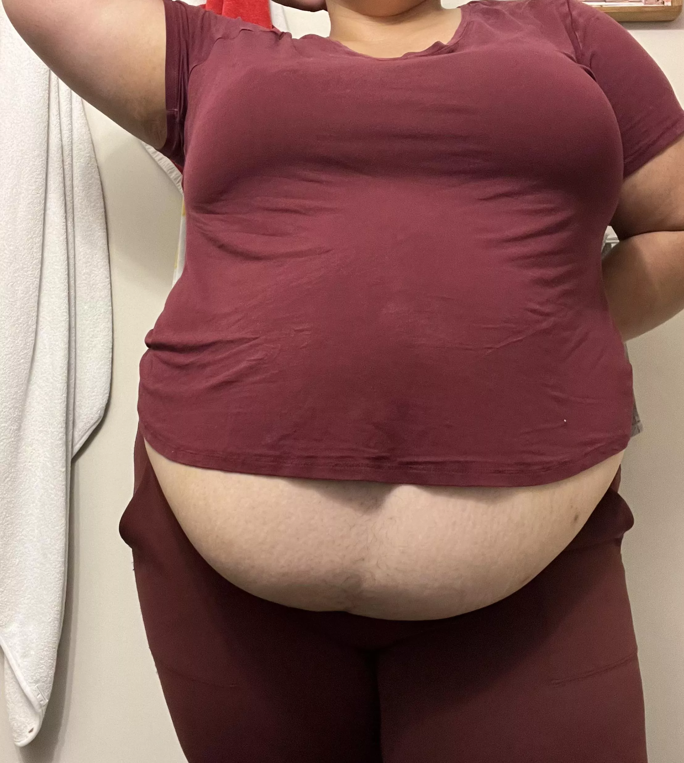 Tummy Tuesday! posted by mamadomme