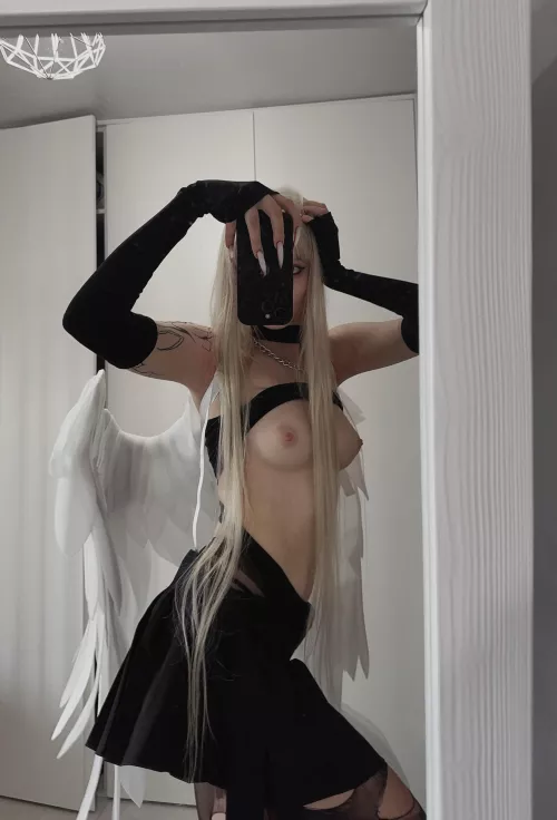 What's your favorite performer? by mercytakerr