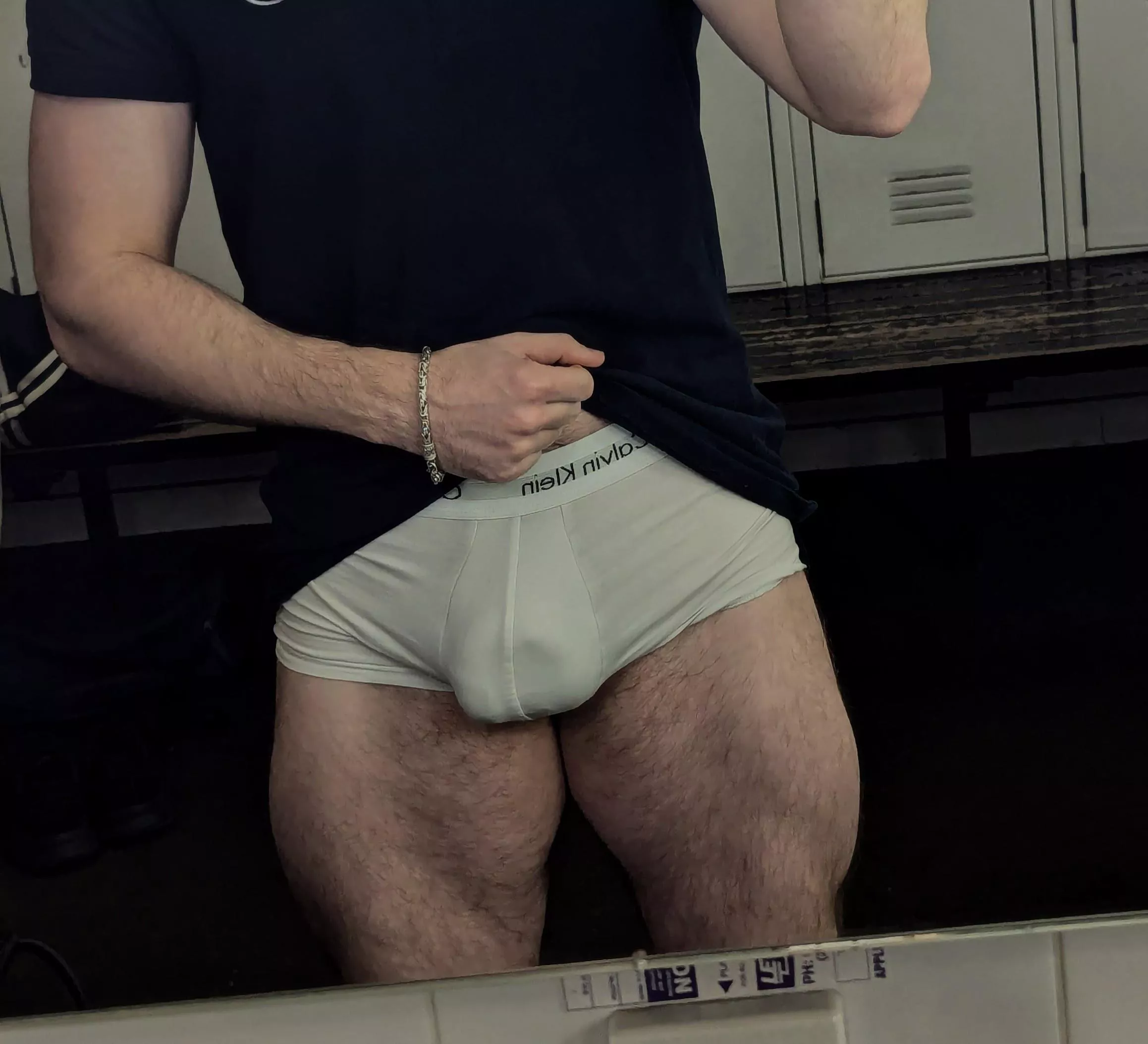 Begging to be set free ;) posted by xskinnyhorse