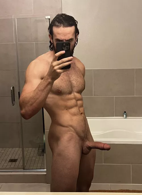 Can’t decide if I want to bulk or cut [31] by LukasWolfe