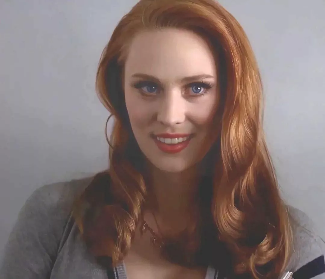 Deborah Ann Woll posted by Mysterious-Craft-476