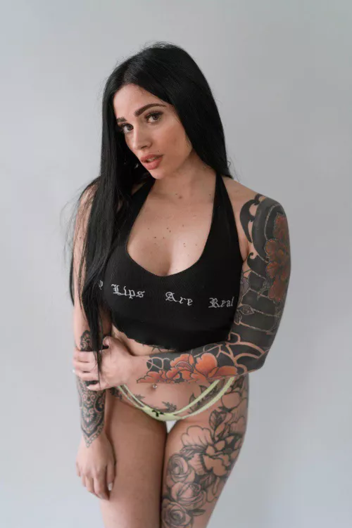 Do you like my lips? by Appropriate_Tie9713