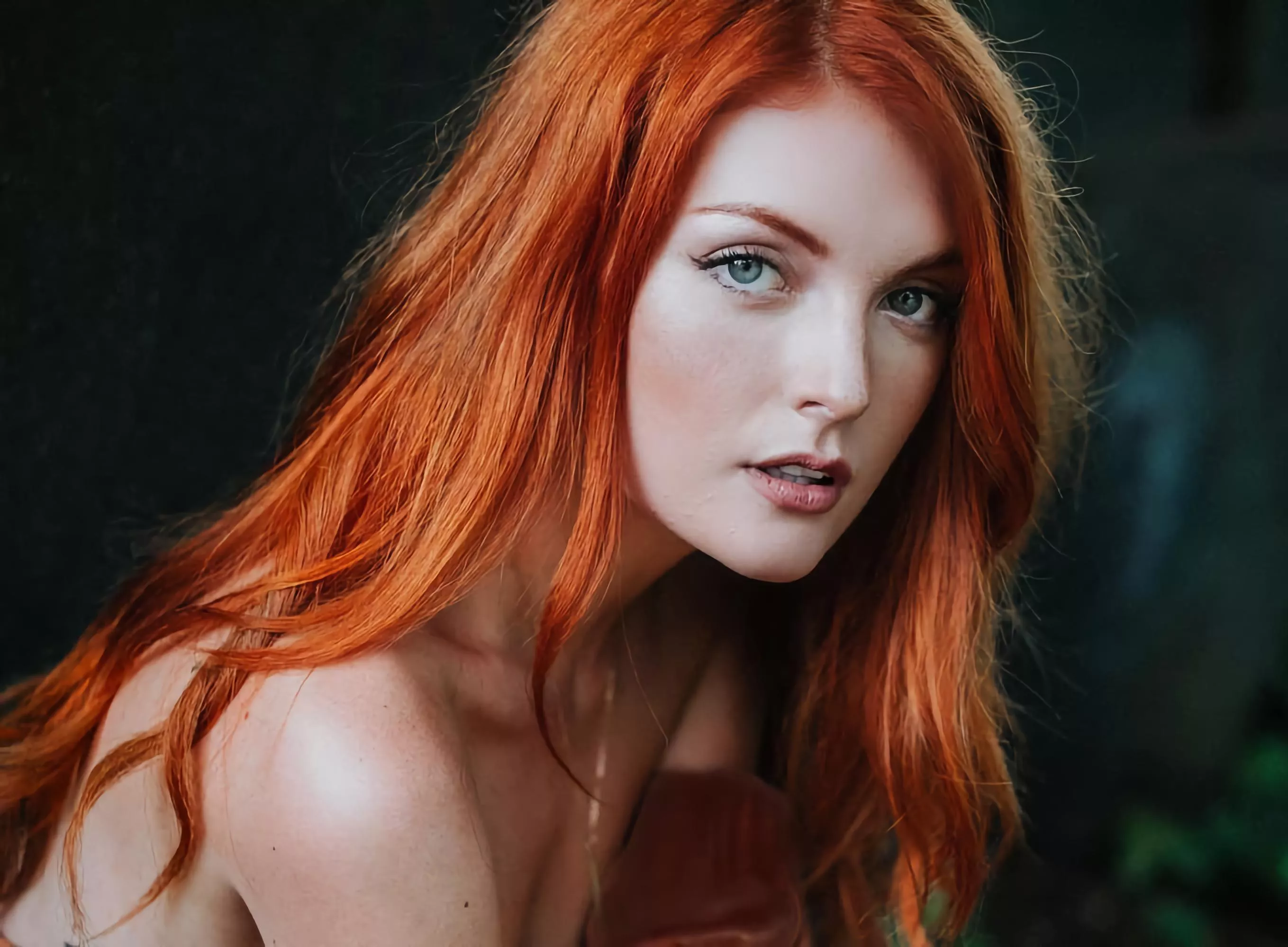 Elyse Dufour posted by bahromvk