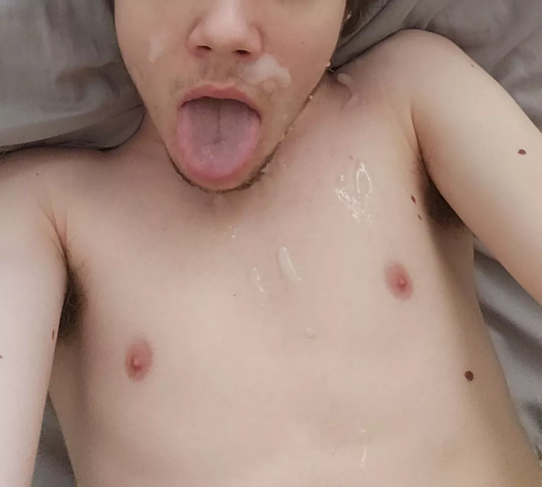 He loves being a fucking cumslut for daddy  posted by RyderChase